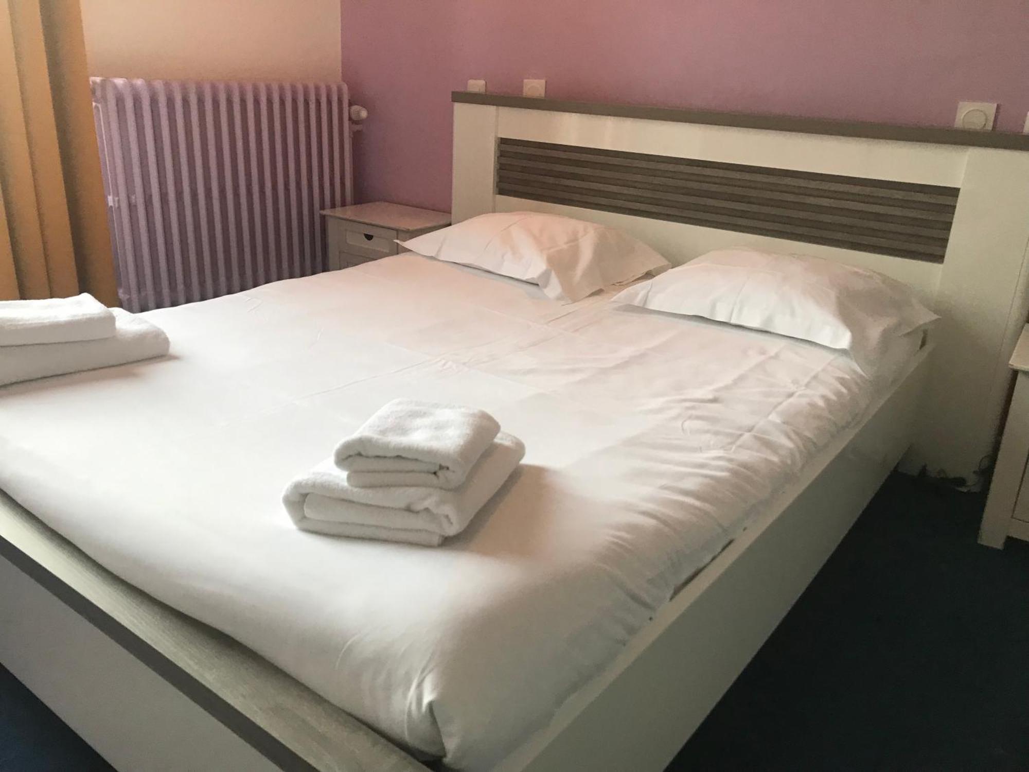 Hotel Couleurs Sud Centre-Ville Gare Charleville-Mezieres Ngoại thất bức ảnh